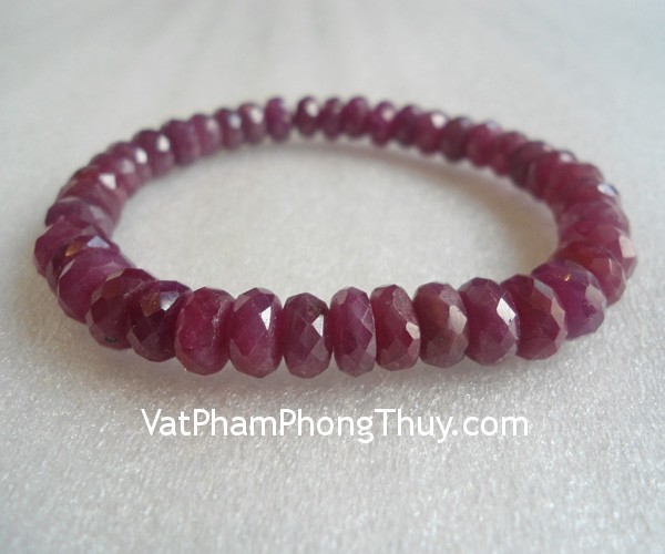 s878 s3 18009 vong ruby 2 Tử vi hàng tháng: Tháng 9/2016 của bạn